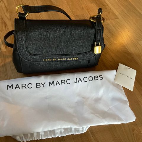 Marc Jacobs veske selges