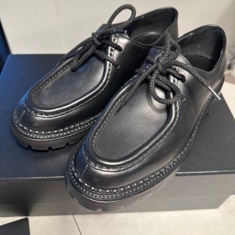 Nye Saint Laurent  lace-up leather loafers