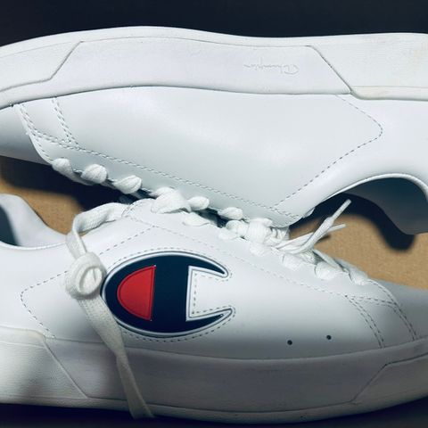 Champion sneaker