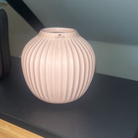 Kähler rosa vase 13 cm høy