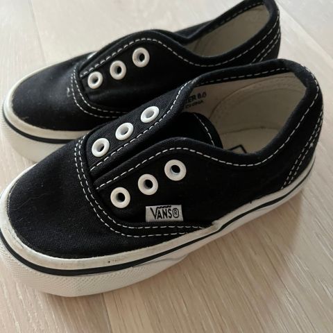 Vans str 22