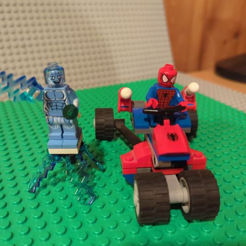 Lego Marvel Spider Man: Spider Trike Vs Electro 76014