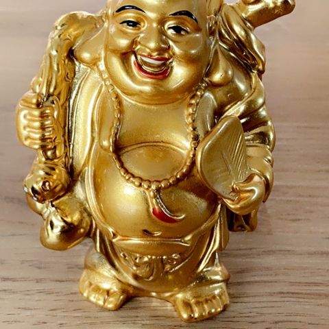 Buddha figur i gullfarge ca 215 gram