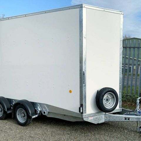 Ifor Williams BV126 7"