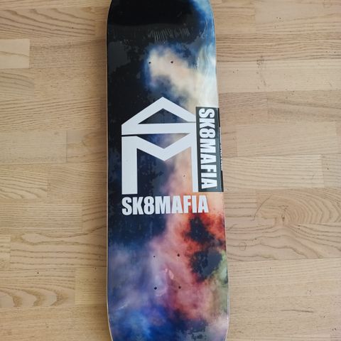 Sk8mafia skateboards, house logo mist.
