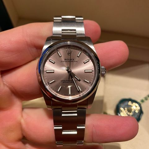 Rolex Oyster Perpetual 34 - PINK - 2023 Norsk, komplett