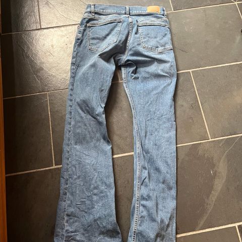 Gina Tricot Jeans Perfect jeans str 40