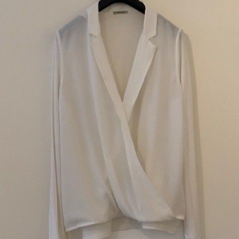 Elegant topp / bluse i original modell