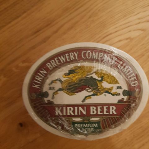 Øl brikker fra Kirin Beer