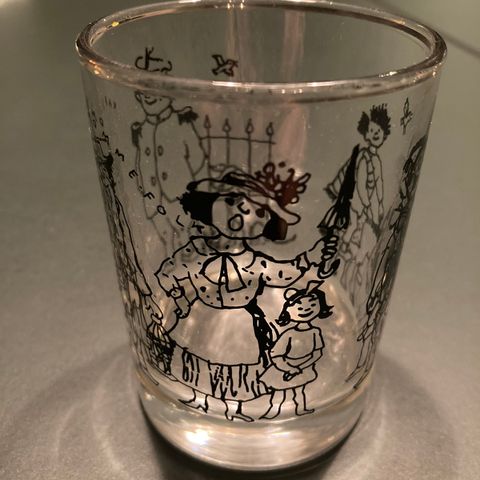 2 RETRO SENNAPS GLASS