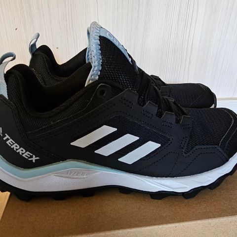 Adidas terrex agravic tr w