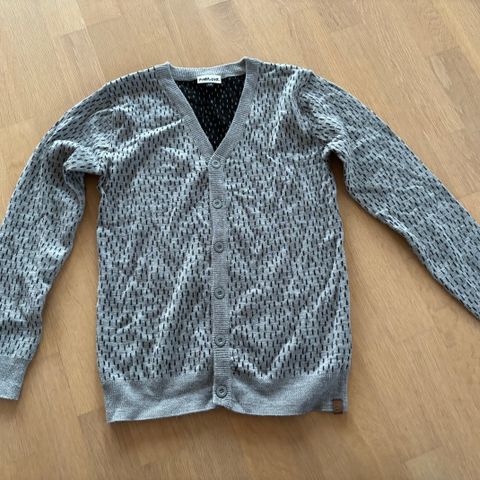 Varm cardigan med 30prosent ull - str. 140