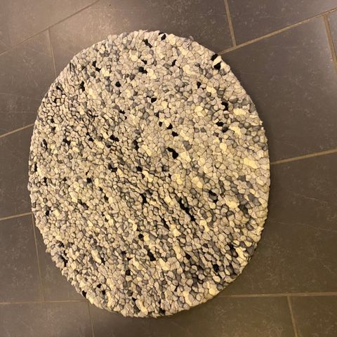 Rund teppe 100 % ull  - St.Loise  rug, 80 cm diameter