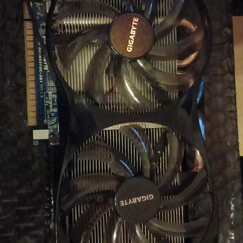 GIGABYTE GTX 650ti  2GB