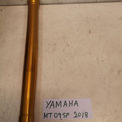 YAMAHA MT-09 DELER