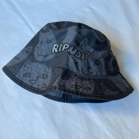 Ny skater Ripndip bucket hat grå