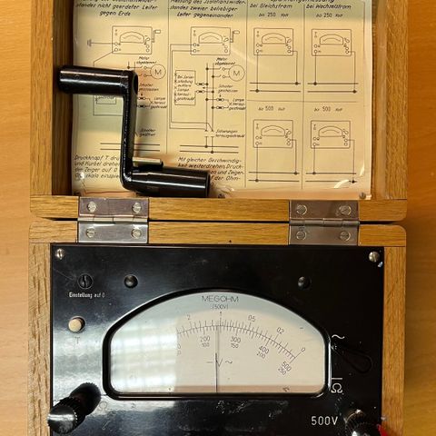 Gammelt multimeter