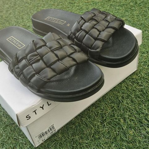 Sandaler str 37