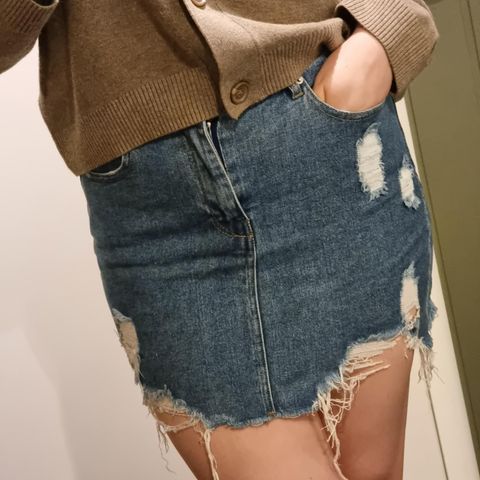 Denimskjørt fra Pull & Bear