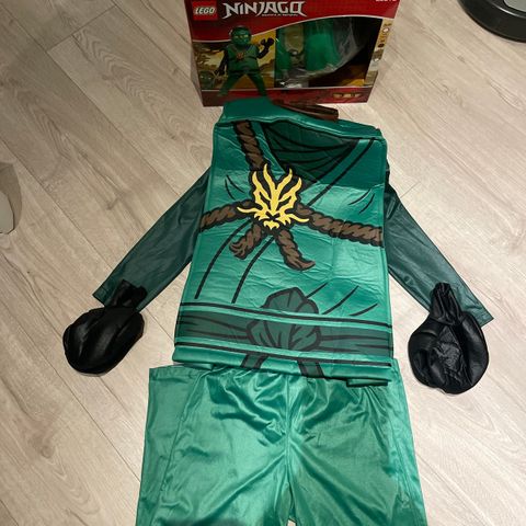 Ninjago kostyme-Lloyd