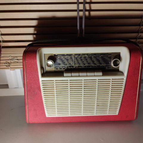 Retro vintage Radio selges