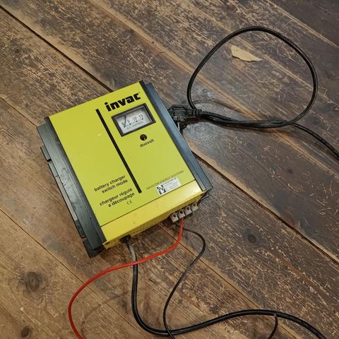 12v lader Hobby campingvogn