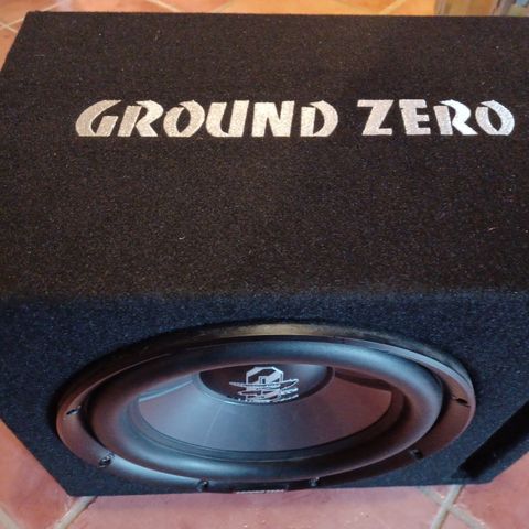 Ground Zero GZIB 300XBR basskasse