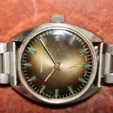 Uranus vintage opptrekker