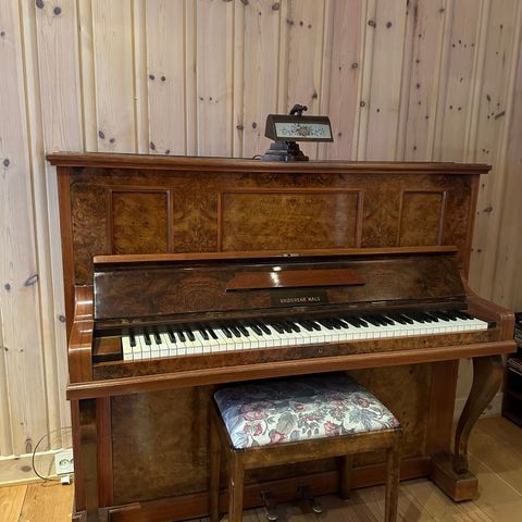 Brødrene Hals Piano