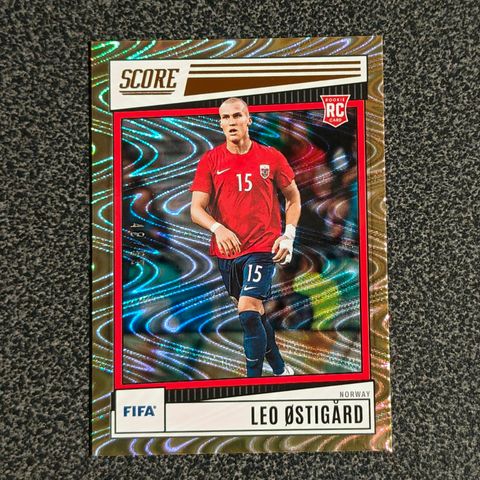 Leo Østigård /55 Rookie - 2022-23 Panini Score FIFA Soccer