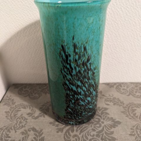 Randsfjord Glassverk vase, grønn HENTEPRIS Kr. 100,-