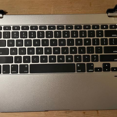 Tastatur fra Brydge til iPad 12,9 selges 500,-