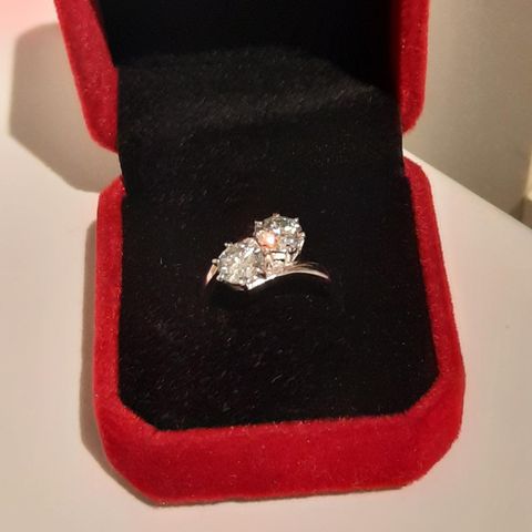 "Diamantring" med moissanite