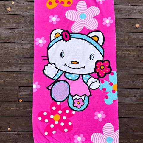 Håndkle med Hello kitty motiv