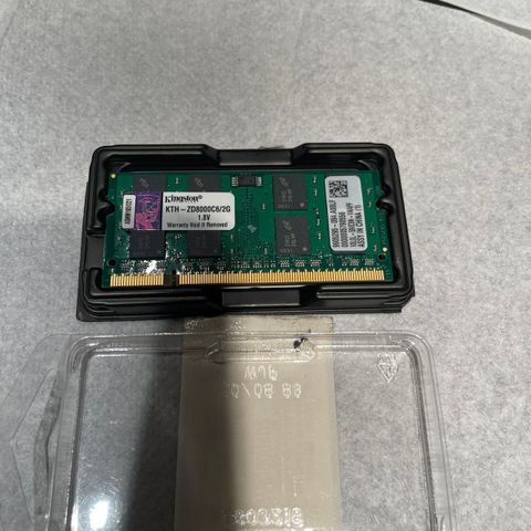 Kingston 2 GB DDR2 SDRAM Memory