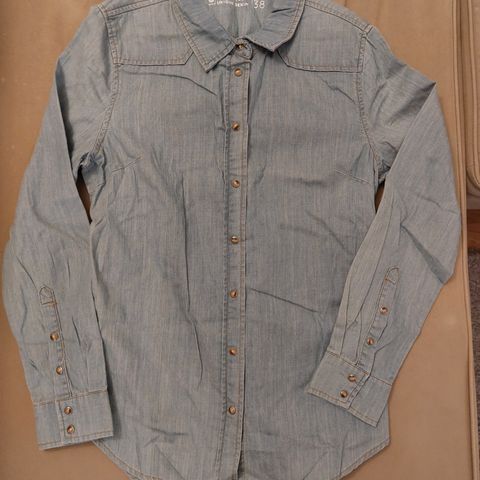 Olaskjorte/denim skjorte strl 38