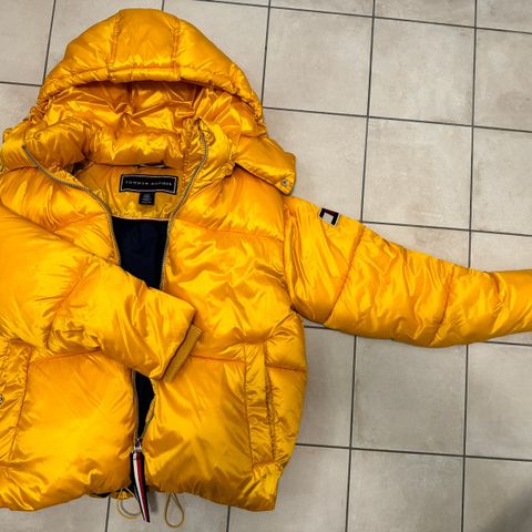 Tommy Hilfiger jakke str XS/S