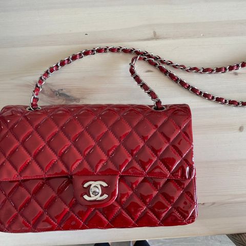 Chanel Classic medium dobbel flap quilted patent