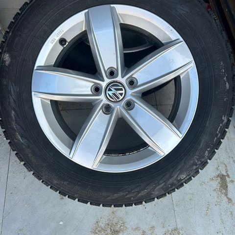 Tiguan 215/65R17