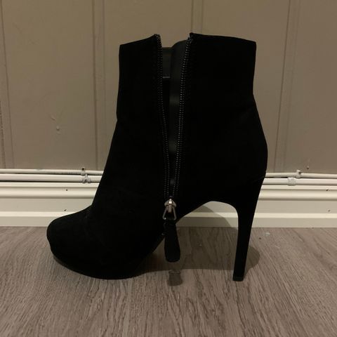 Elegante høyhæler/boots, str 39