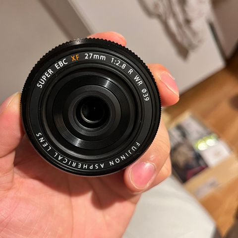 Fujifilm XF 27mm F2.8 R WR lens like new