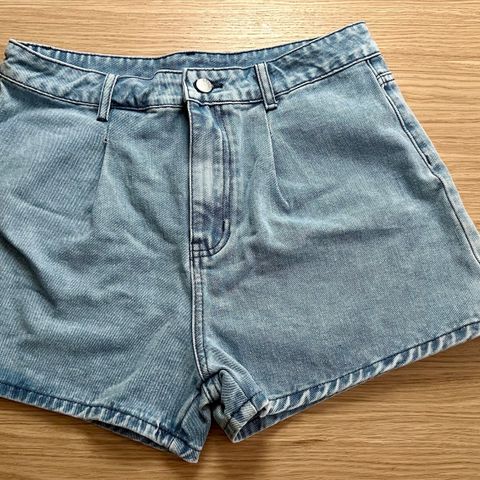 Shorts, jeans
