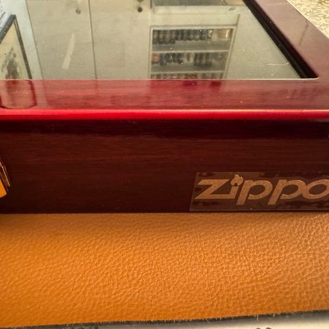 Eksklusiv Zippo boks