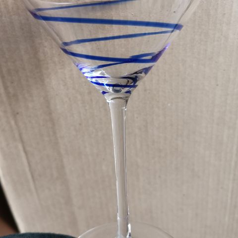 1 stk. kunstglass til Dry Martini, Champagne eller Coctail glass.