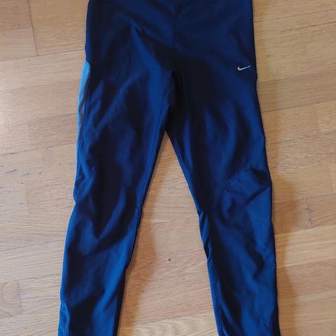 Div. treningstøy fra NIKE ADIDAS treningstights tights t-shirt genser