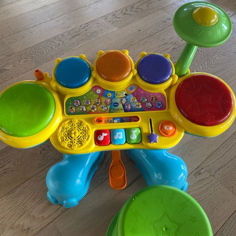 Vtech safaritrommesett elefant