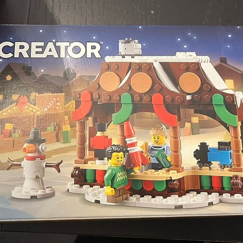 Lego Winter Market Stall: 40602