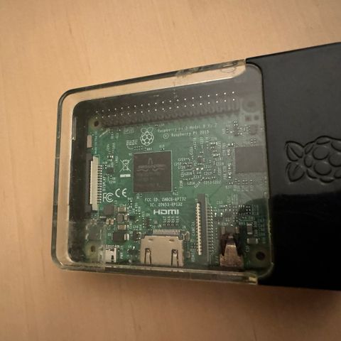 Raspberry Pi 3 Model B V. 1.2