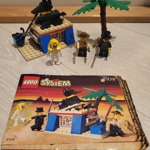 Lego 5938 Oasis Ambush fra Lego Adventurers Desert serien