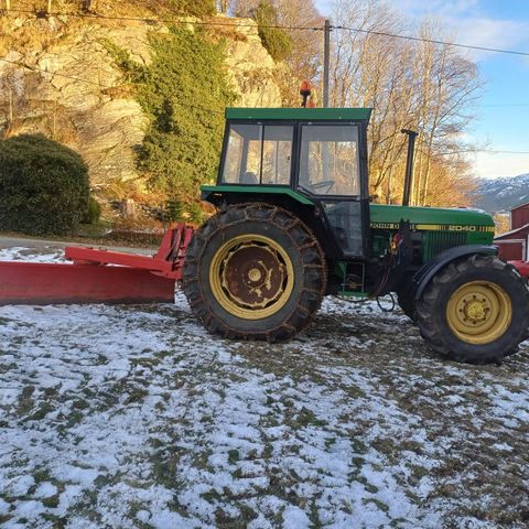 John deere 2040 2140 1640 deler traktor ønsker kjøpt